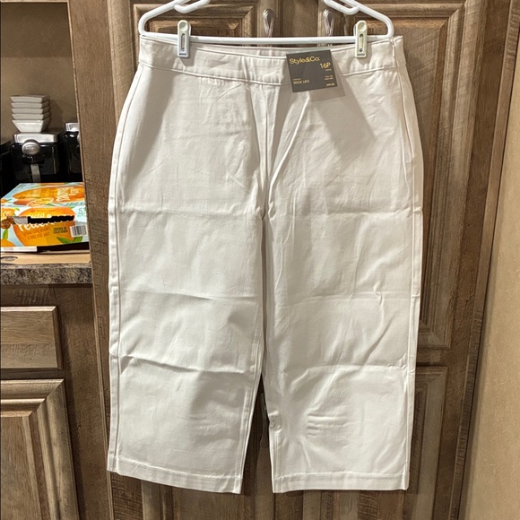 Style & Co. Women’s White Color Pull On High Rise Pants - Picture 6 of 10